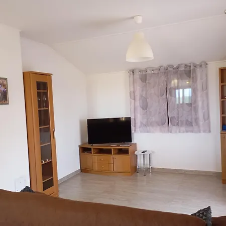 Nika's Sea View Oasis Apartmán