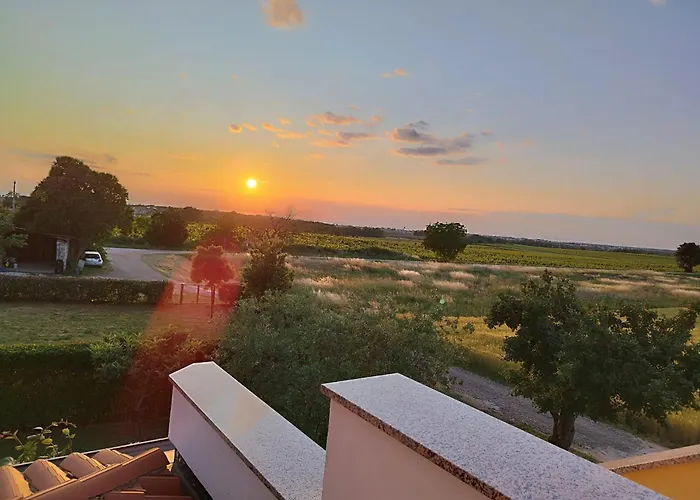 Nika's Sea View Oasis