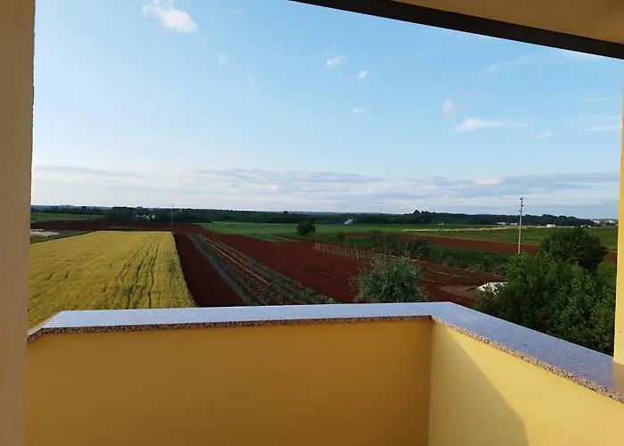 Nika's Sea View Oasis Apartment Seget (Umag)